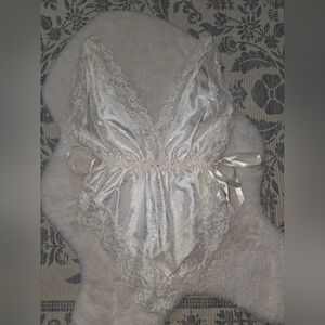 Vintage Lily of France | 1970s 1980s Teddy romper playsuit high thigh Medium